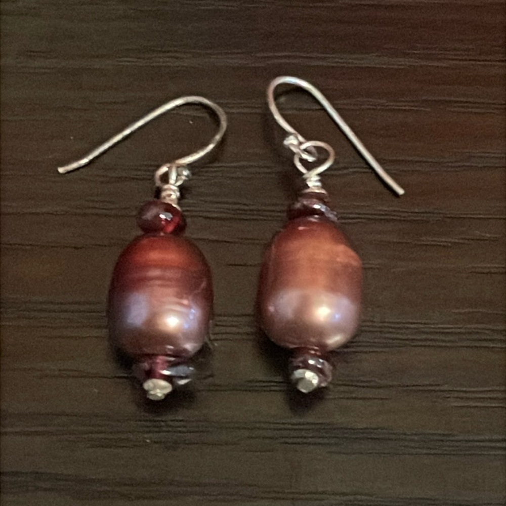 Dusty Rose Pearl Drop Earrings